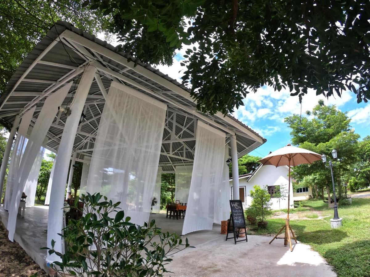 Naracha Resort Mueang Kao Exterior photo